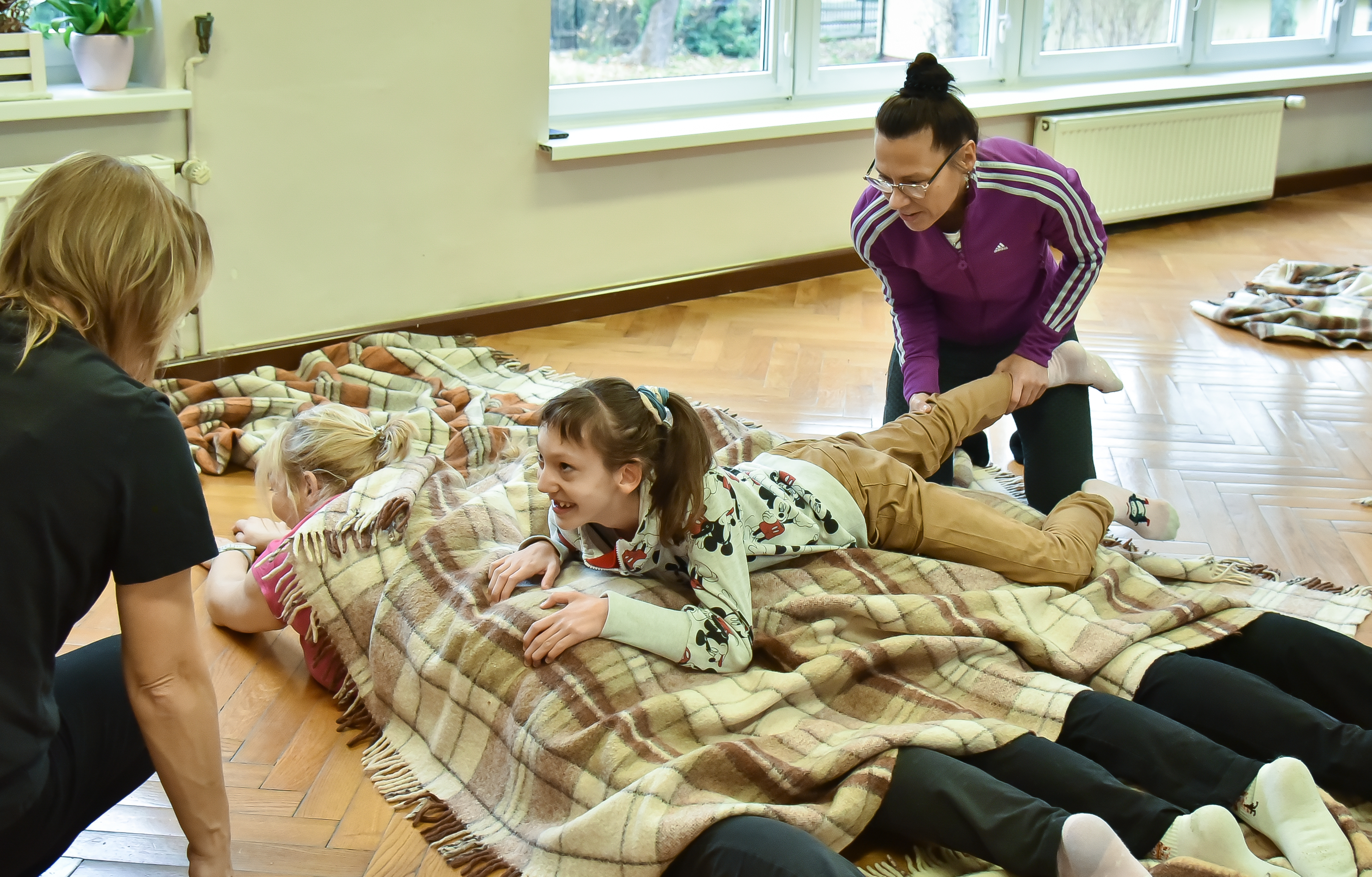 Kompleksowy model pracy terapeutycznej z dziećmi i młodzieżą — zdjęcie 12 z 12