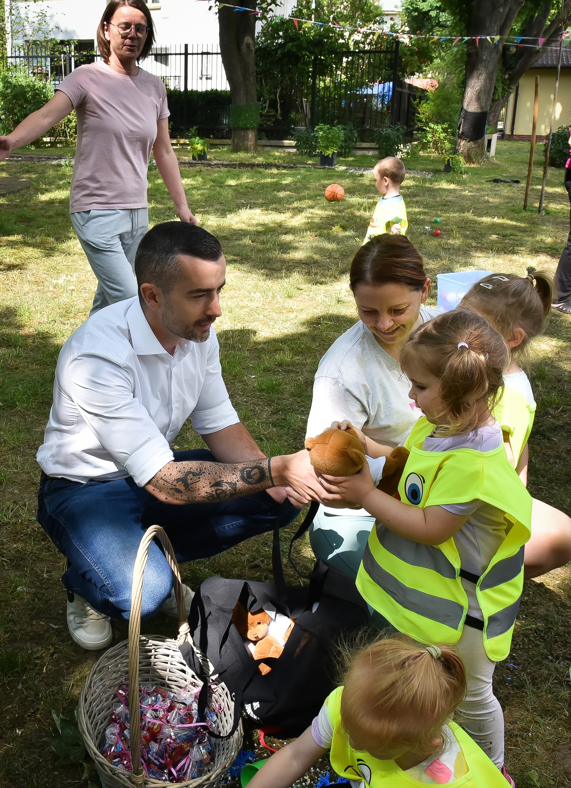 Dzień Dziecka pełen radości, integracji i wspólnej zabawy — zdjęcie 29 z 42