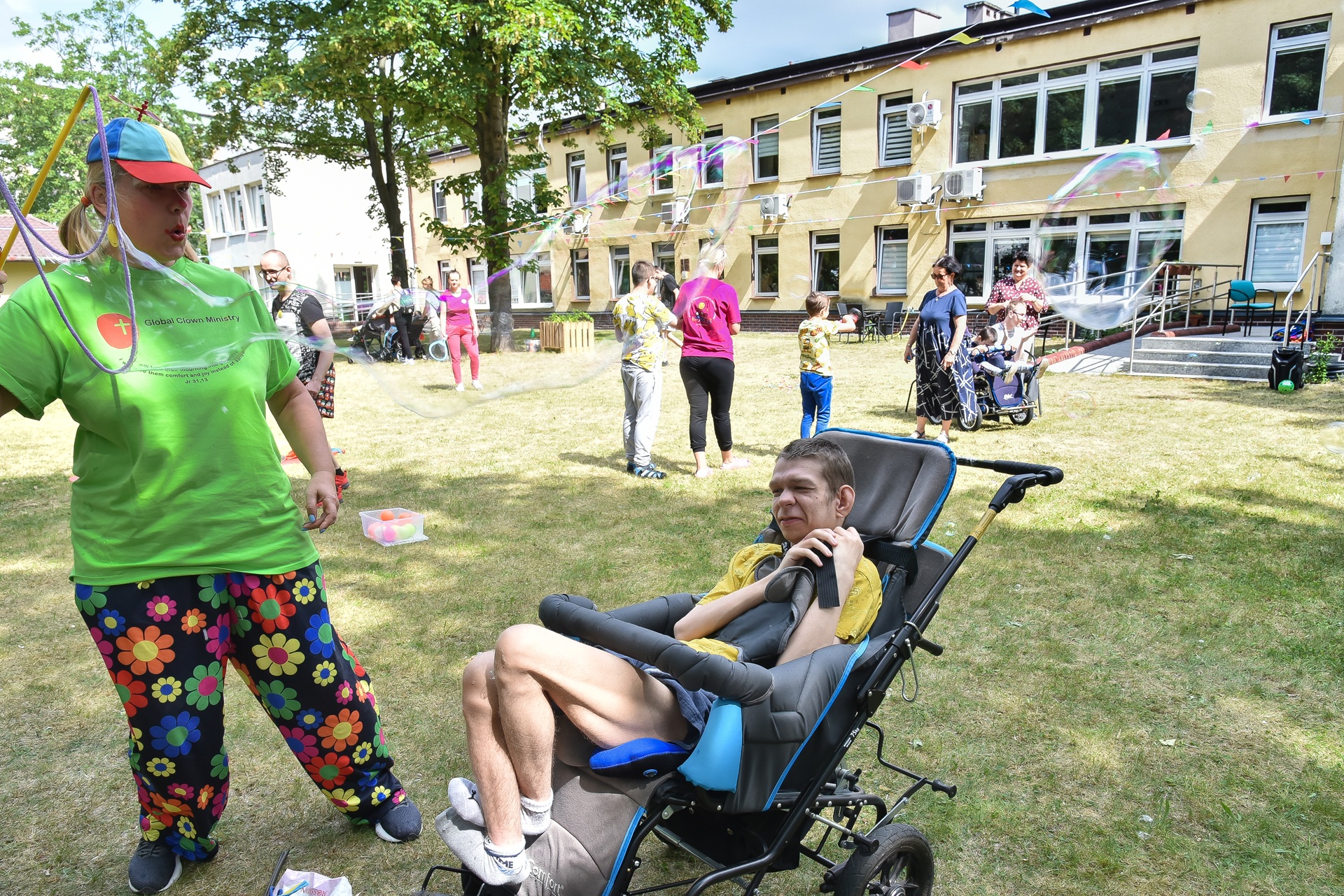 Dzień Dziecka pełen radości, integracji i wspólnej zabawy — zdjęcie 34 z 42