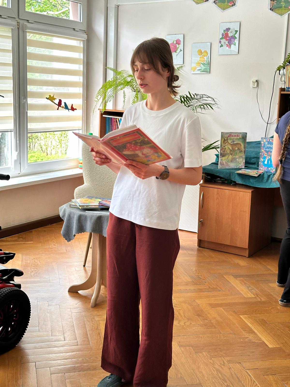 Dzień Książki w Miejskim Ośrodku Rehabilitacji i Usług Specjalistycznych w Głogowie — zdjęcie 17 z 18