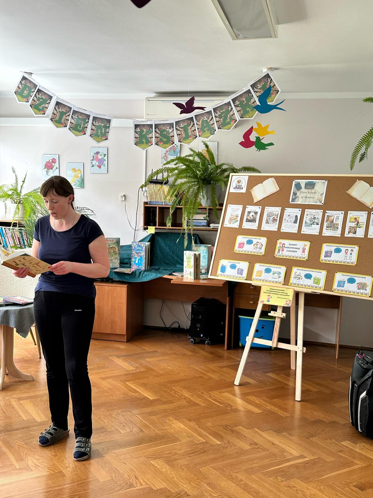 Dzień Książki w Miejskim Ośrodku Rehabilitacji i Usług Specjalistycznych w Głogowie — zdjęcie 18 z 18