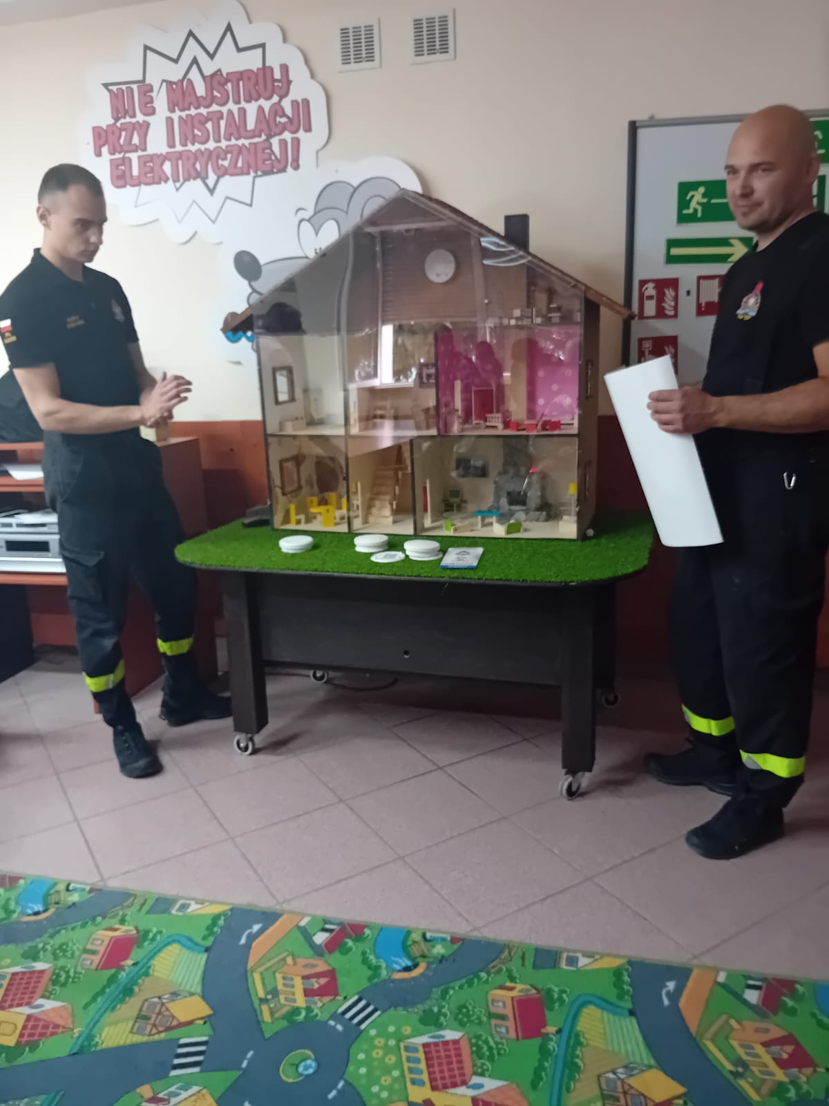 MIĘDZYNARODOWY DZIEŃ STRAŻAKA — zdjęcie 5 z 11