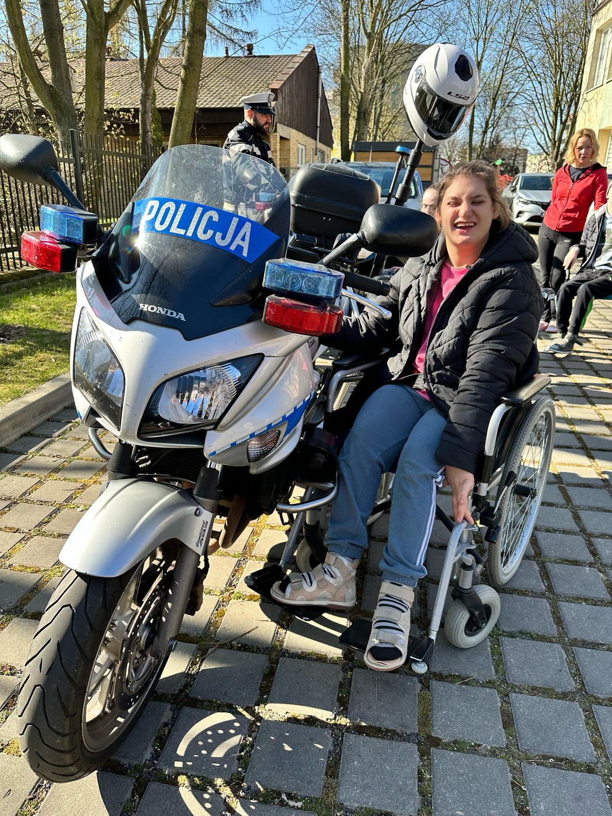 Spotkanie z policjantami — zdjęcie 12 z 17