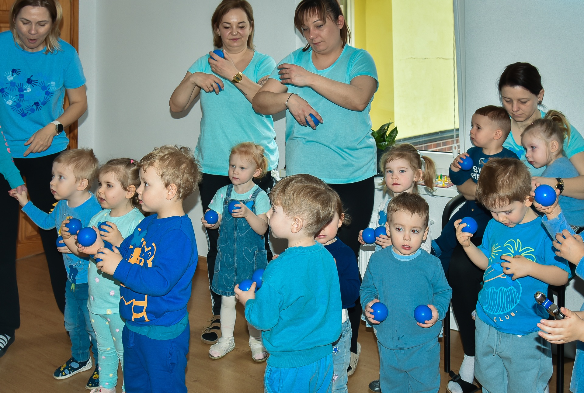 Światowy Dzień Świadomości Autyzmu — zdjęcie 14 z 47